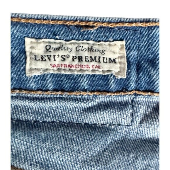 Levi's Womens Sz 27 Ribcage Straight Medium Wash Button Fly Denim Jeans - Picture 6 of 11